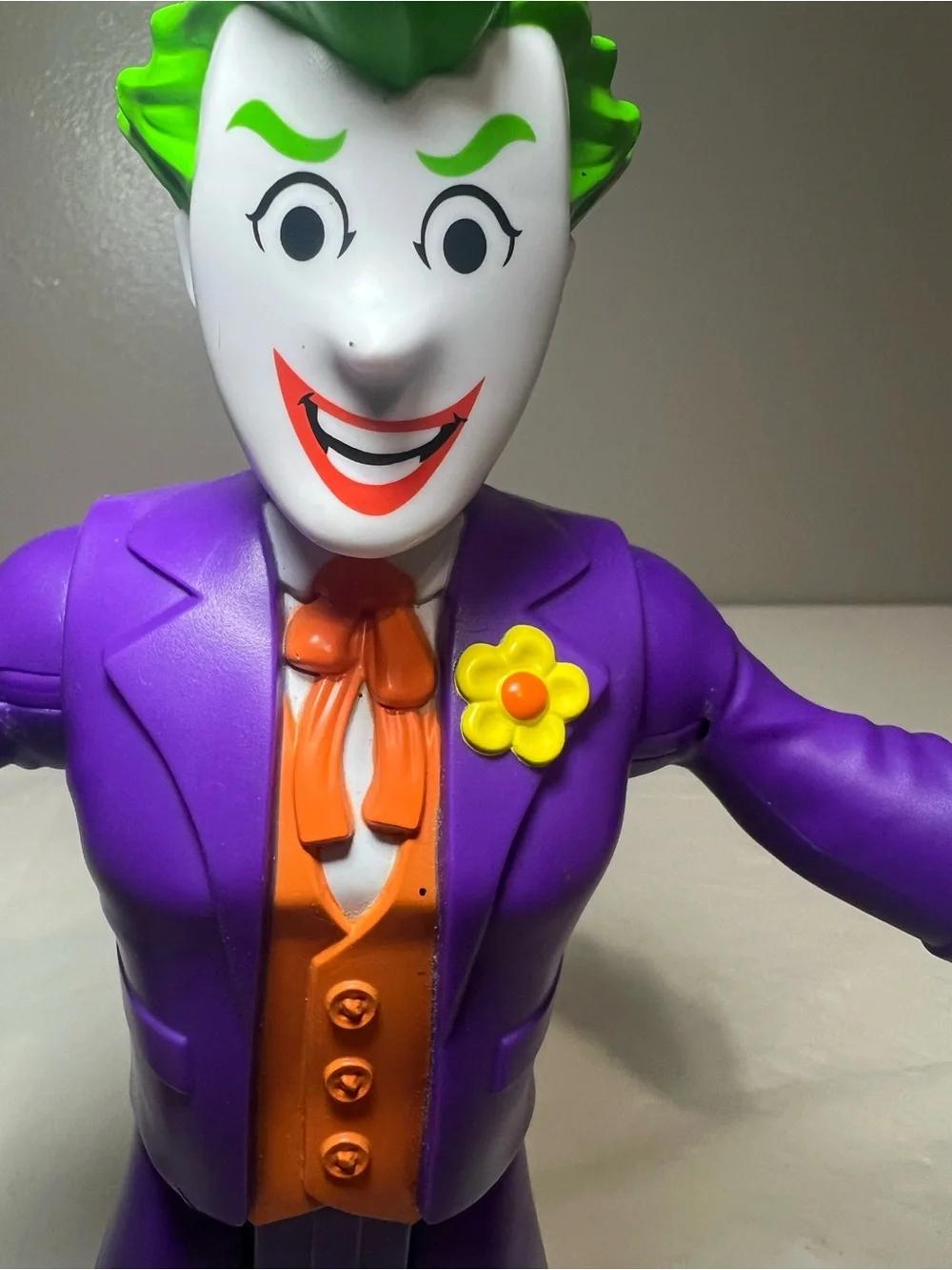 Fisher Price Imaginext XL Super Friends The Joker Batman DC Gotham City